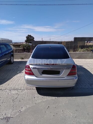 Mercedes E 320 2002, 303,000 km - 3.2 l - Bakı