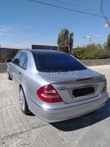 Mercedes E 320 2002, 303,000 km - 3.2 l - Bakı