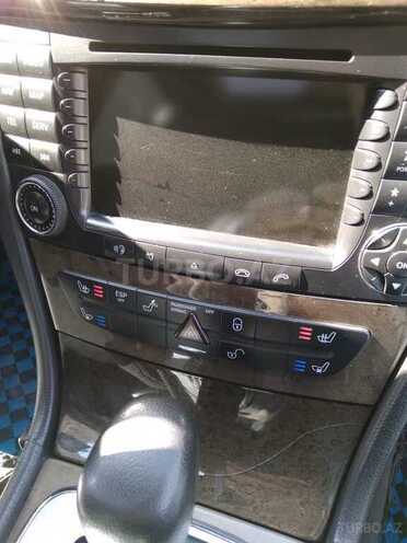 Mercedes E 320 2002, 303,000 km - 3.2 l - Bakı