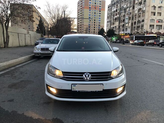 Volkswagen Polo 2019, 86,500 km - 1.6 l - Bakı