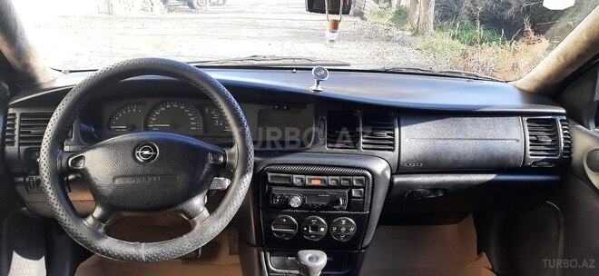 Opel Vectra 1998, 412,000 km - 1.8 л - Lənkəran