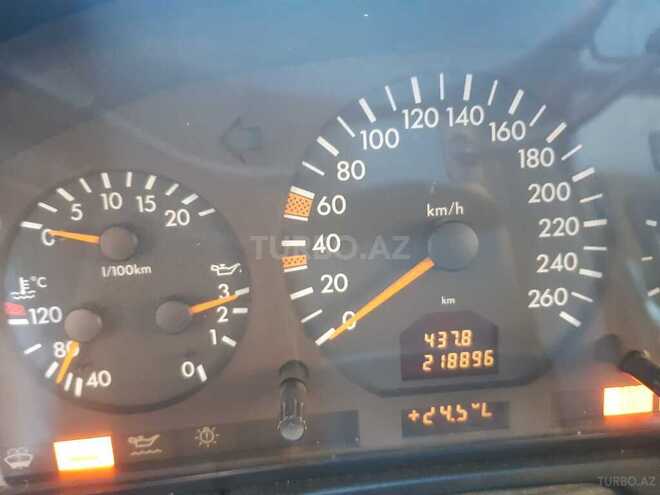 Mercedes S 320 1998, 219,000 km - 3.2 l - Quba