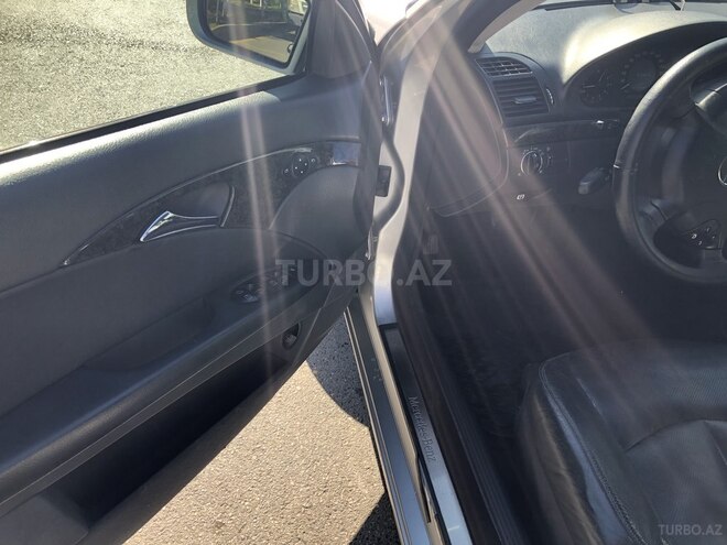 Mercedes E 220 2005, 421,000 km - 2.2 л - Bakı