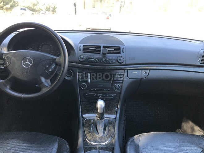 Mercedes E 220 2005, 421,000 km - 2.2 л - Bakı