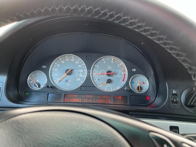 BMW 525 2002, 276,000 km - 2.5 l - Bakı