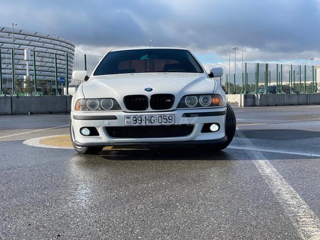 BMW 525 2002, 276,000 km - 2.5 l - Bakı