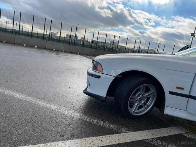 BMW 525 2002, 276,000 km - 2.5 l - Bakı