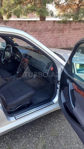 Mercedes C 240 1998, 412,336 km - 2.4 l - Bakı