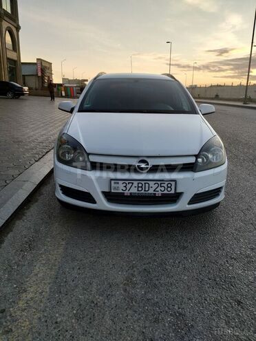 Opel Astra 2005, 310,000 km - 1.6 l - Bakı