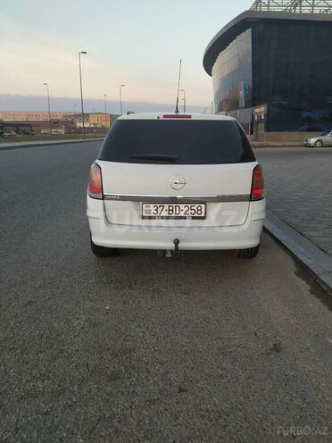 Opel Astra 2005, 310,000 km - 1.6 l - Bakı