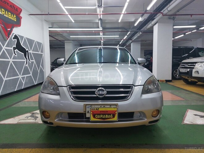 Nissan Altima