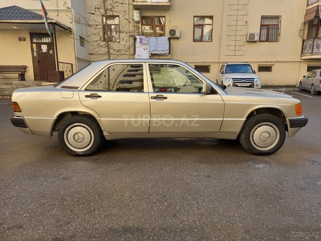 Mercedes 190 1990, 212,145 km - 1.8 l - Bakı