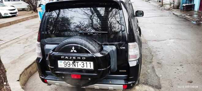 Mitsubishi Pajero 2009, 256,500 km - 3.5 л - Bakı