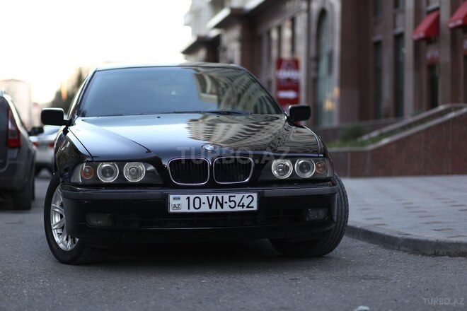 BMW 523 1998, 372,987 km - 2.5 l - Bakı