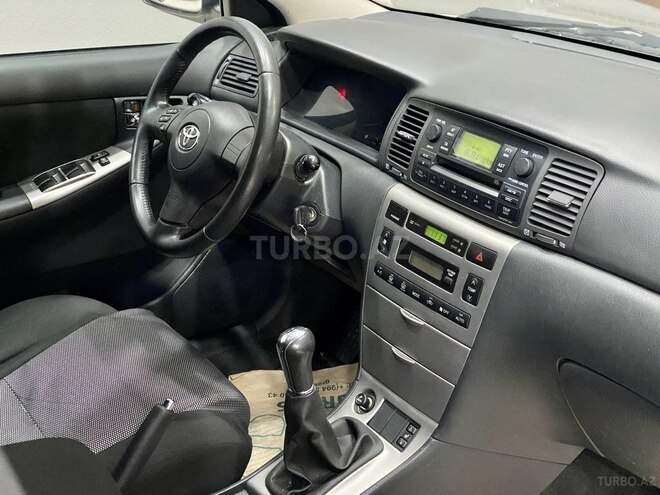 Toyota Corolla 2006, 211,000 km - 1.4 l - Bakı