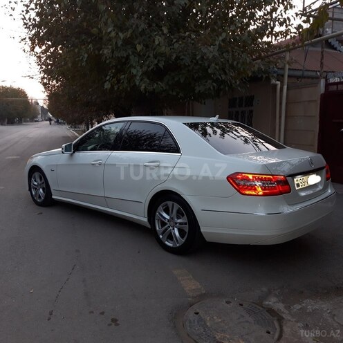 Mercedes E 220 2011, 254,000 km - 2.2 л - Biləsuvar