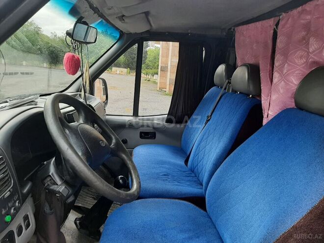 Ford Transit 2000, 48,000 km - 2.5 l - Qax