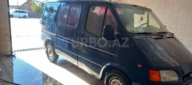 Ford Transit 2000, 48,000 km - 2.5 l - Qax