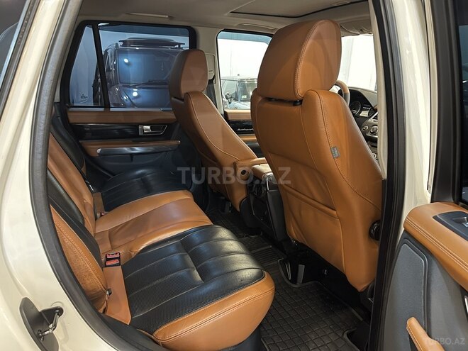 Land Rover Range Rover 2010, 188,000 km - 3.6 l - Bakı