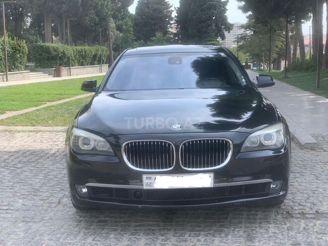 BMW 740 2010, 215,000 km - 3.0 л - Bakı