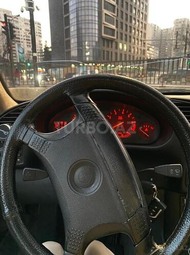 BMW 320 1994, 338,000 km - 2.0 л - Bakı