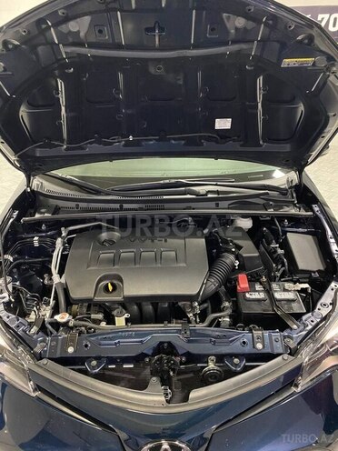 Toyota Corolla 2017, 90,807 km - 1.8 l - Bakı