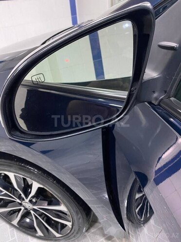 Toyota Corolla 2017, 90,807 km - 1.8 l - Bakı