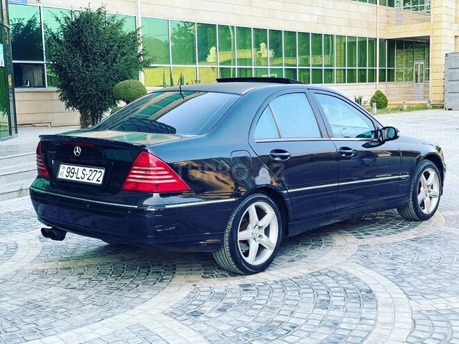 Mercedes C 240 2001, 300,000 km - 2.4 l - Bakı