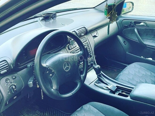 Mercedes C 240 2001, 300,000 km - 2.4 l - Bakı