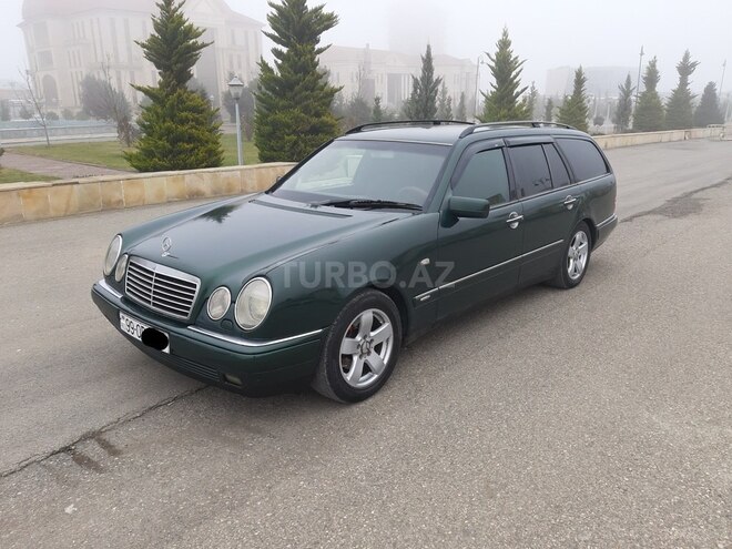 Mercedes E 200 1997, 290,000 km - 2.0 л - Quba