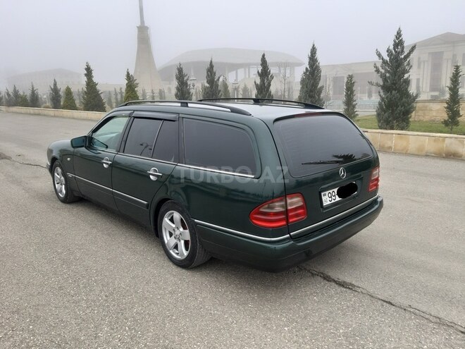 Mercedes E 200 1997, 290,000 km - 2.0 л - Quba