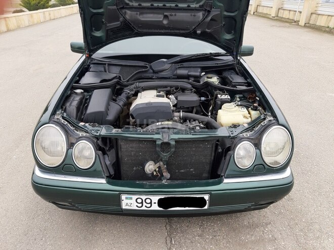 Mercedes E 200 1997, 290,000 km - 2.0 л - Quba