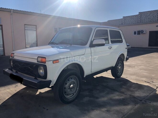 LADA (VAZ) Niva 1986, 200,000 km - 1.7 l - Quba