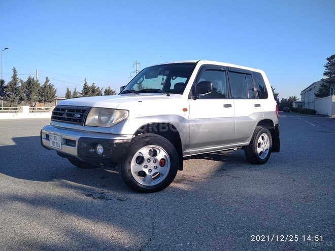 Mitsubishi Pajero io 1998, 405,000 km - 1.8 л - Sumqayıt