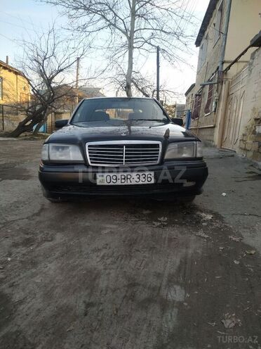 Mercedes C 180 1996, 320,000 km - 1.8 l - Yevlax