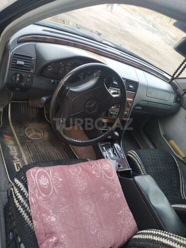 Mercedes C 180 1996, 320,000 km - 1.8 l - Yevlax