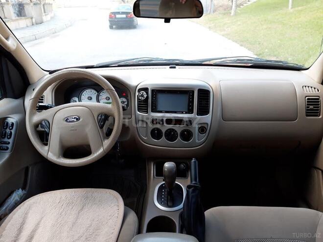 Ford Escape 2005, 190,000 km - 3.0 l - Bakı