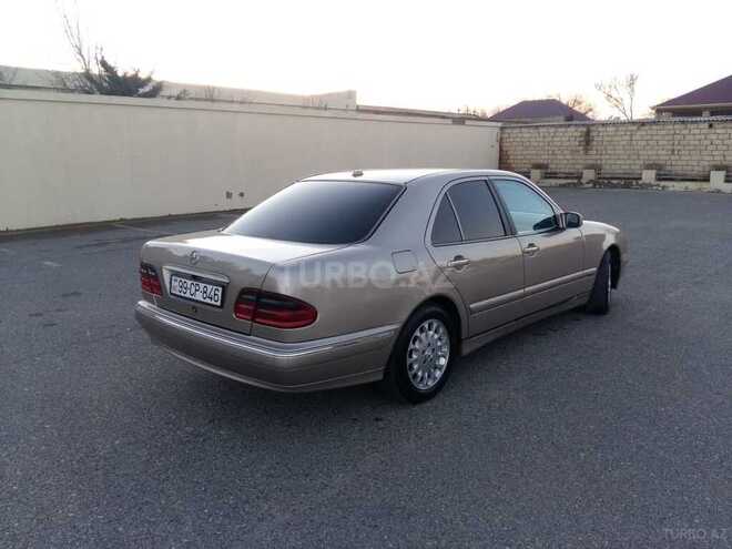 Mercedes E 270 1999, 154,236 km - 2.7 l - Sumqayıt