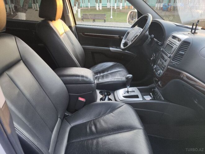 Hyundai Santa Fe 2010, 197,000 km - 2.0 л - Bakı