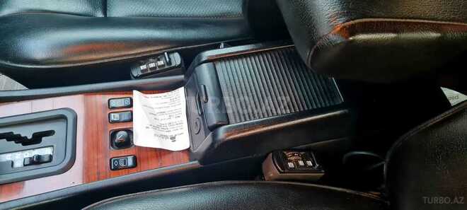 Mercedes E 200 1994, 198,000 km - 2.0 л - Füzuli