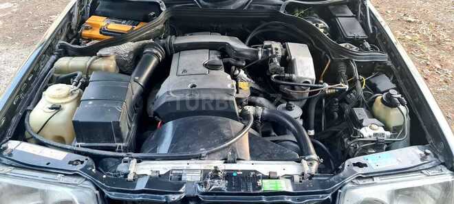 Mercedes E 200 1994, 198,000 km - 2.0 л - Füzuli