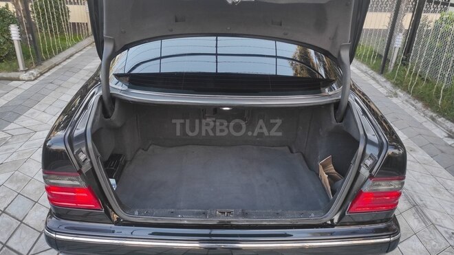 Mercedes E 320 2000, 365,000 km - 3.2 l - Balakən