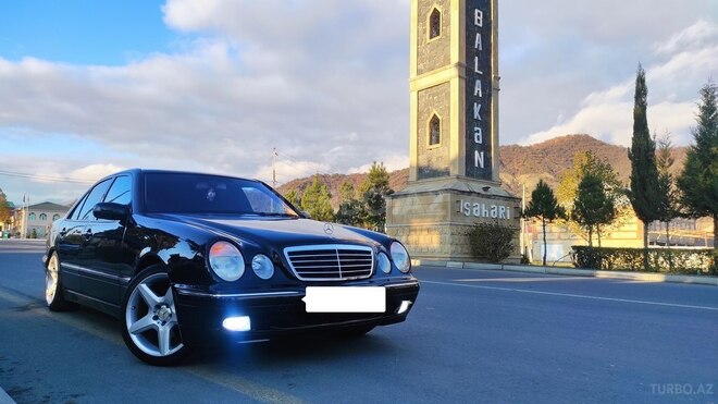 Mercedes E 320 2000, 365,000 km - 3.2 l - Balakən