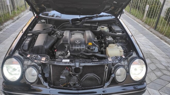 Mercedes E 320 2000, 365,000 km - 3.2 l - Balakən