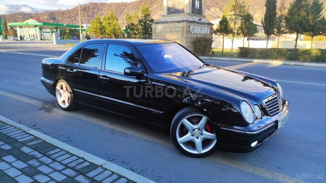 Mercedes E 320 2000, 365,000 km - 3.2 l - Balakən