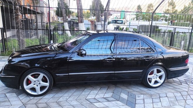 Mercedes E 320 2000, 365,000 km - 3.2 l - Balakən