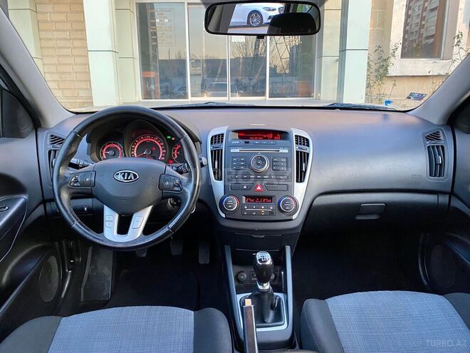 Kia Ceed 2010, 212,500 km - 1.6 l - Bakı