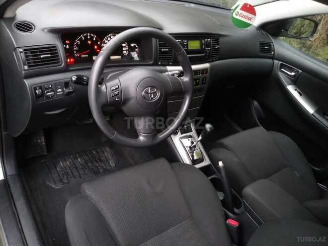 Toyota Corolla 2005, 225,000 km - 1.4 l - Bakı