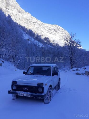 LADA (VAZ) Niva 2012, 130,000 km - 1.7 l - Quba