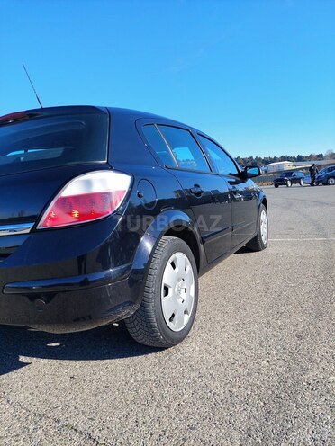 Opel Astra 2006, 195,178 km - 1.4 l - Bakı